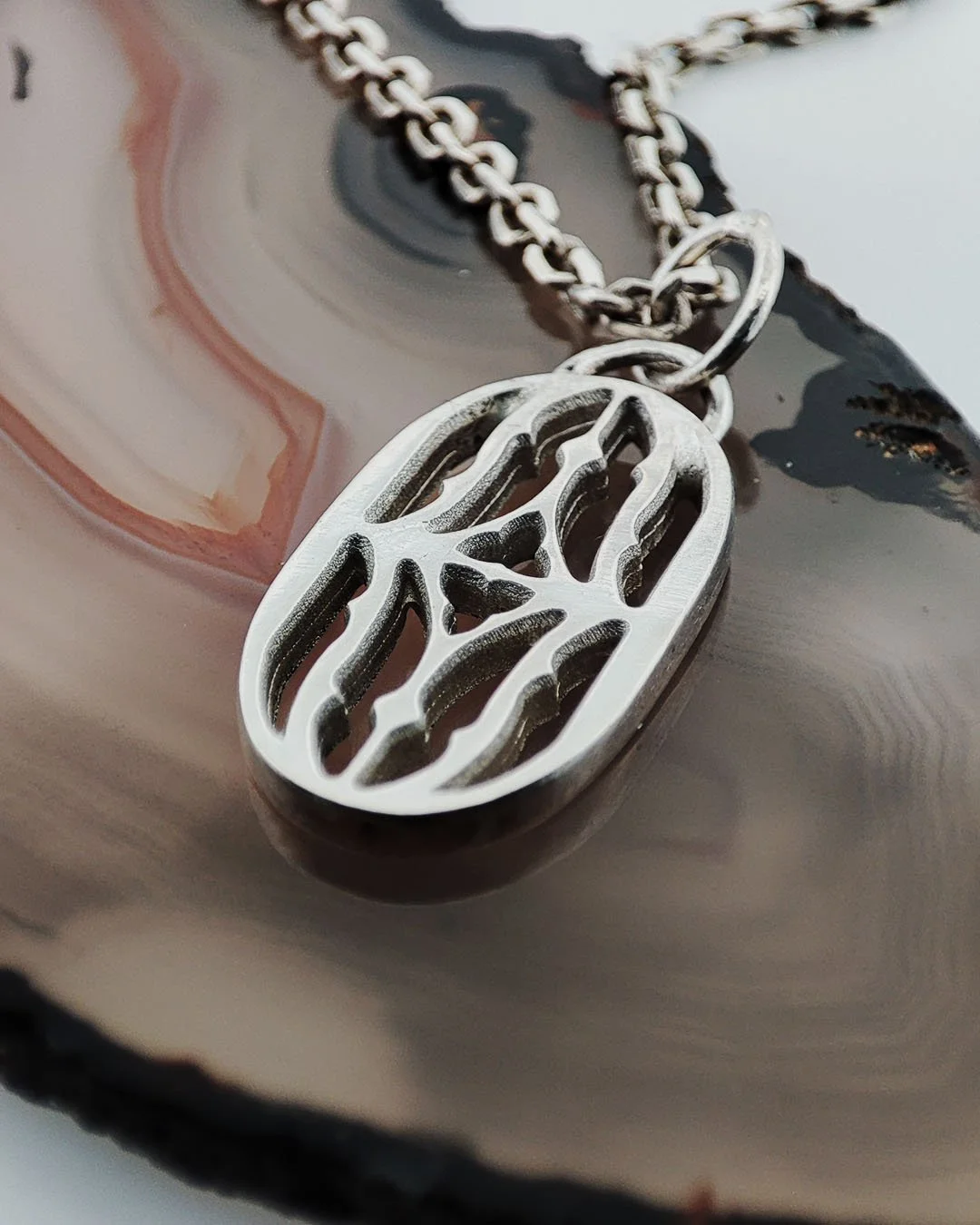 Collier Cluny en argent gothique — WIT Joaillerie