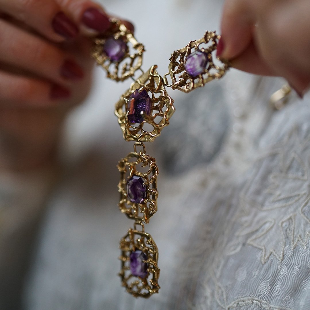 CROISSANCE COLLIER MOTIF CENTRAL.jpg
