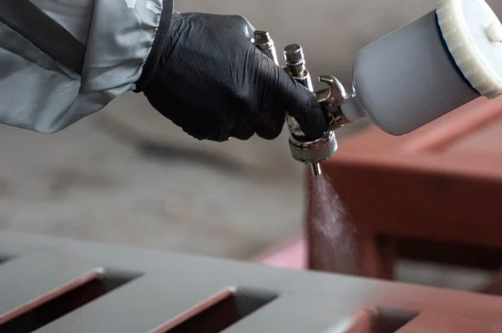 roof painting contractors