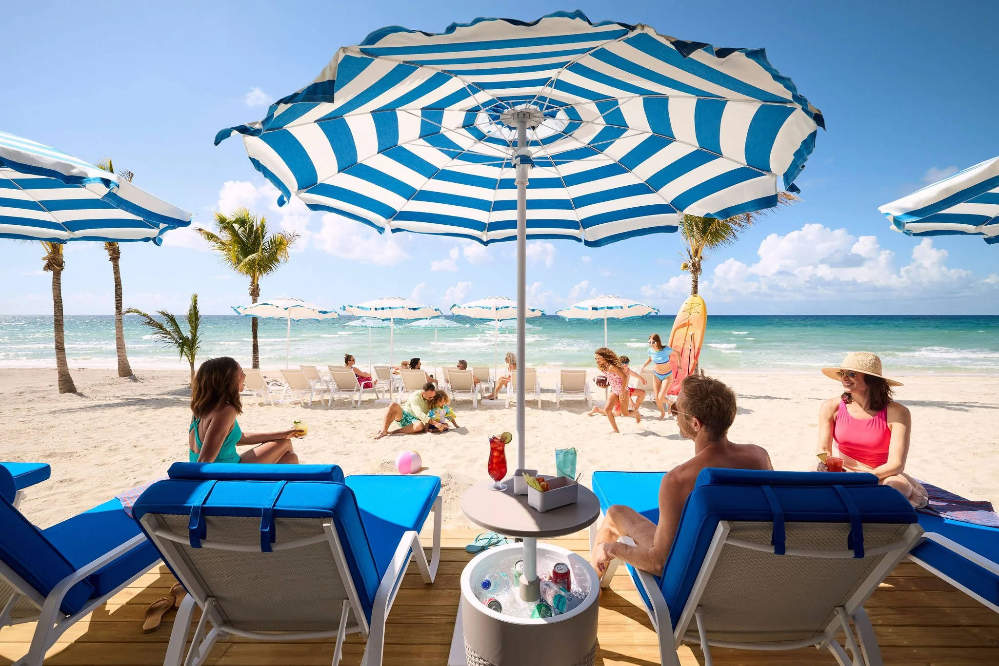 250615_CELEBRATION_shot14_STARFISH_VILLA_4931_FINAL_V2.jpg