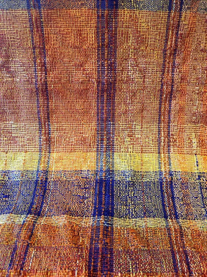 weaving2i.jpg