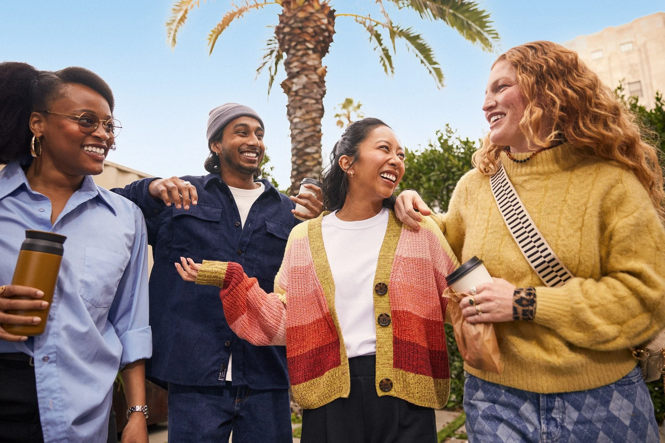 a few photos I never got around to sharing 🙈 from my shoot with @zendesk bopping around L.A. with the best crew ever!
.
photo 👋 😊
lighting tech @ashalexander.studio 
lighting asst @hunterpao 
digitech @justinbordeaux 
retouching @emilyjretouches 
