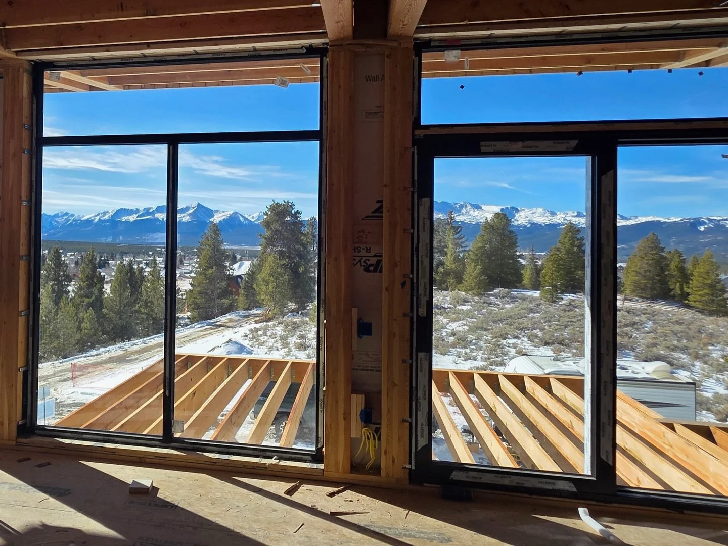 Spectacular views at this beautiful project by  @shape_architect and @kipconstruction in Leadville, Co