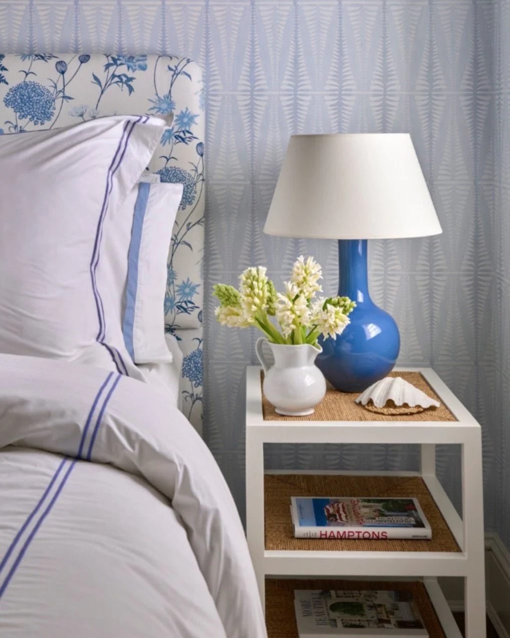 A custom upholstered headboard and tailored bed skirt are right at home in this peaceful retreat by @brady.design 

Photography: @marcoriccastudio

#alanschatzberg #bringingdesignstolife #customupholstery #customworkroom