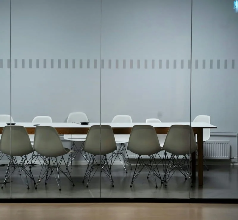 S04E06: Wegen schlechter (Geschäfts-)Führung gehaftet? Zum Unternehmensregress bei Leitungsorganen für Kartellverstöße und darüber hinaus ...