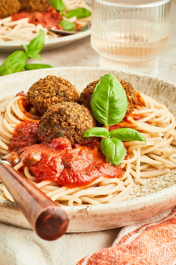 basil+quinoa+meatballs+14.jpeg