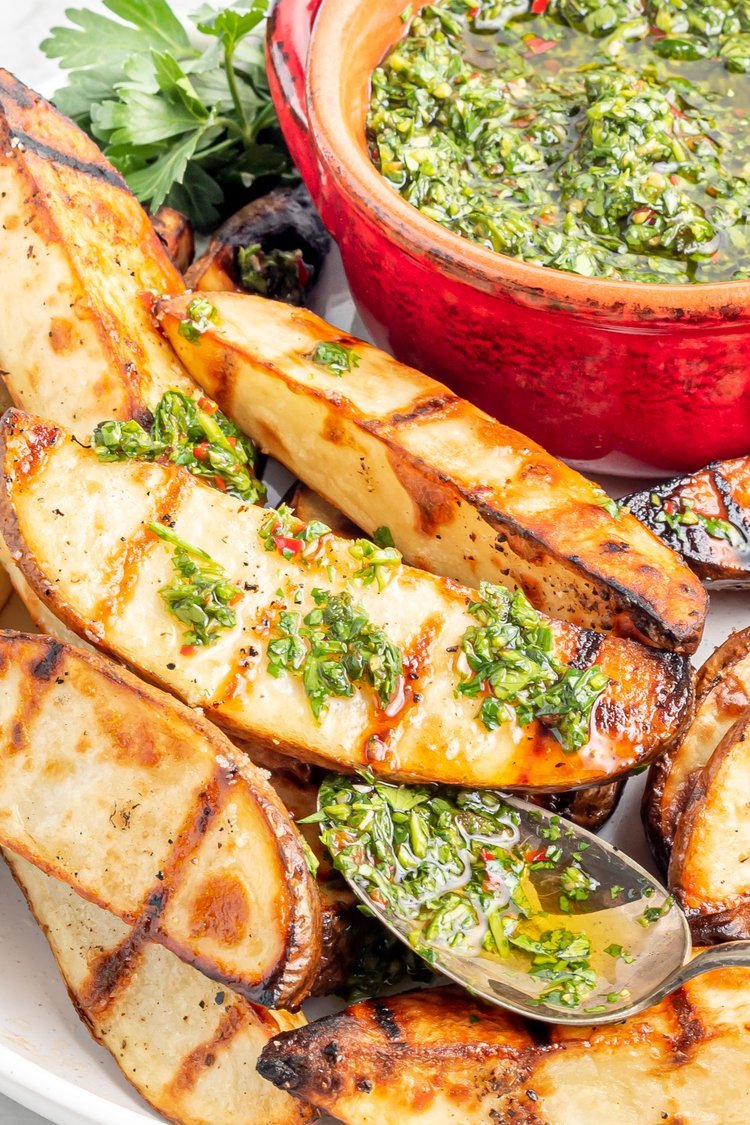 grilled+potato+wedges+with+chimichurri-15.jpeg