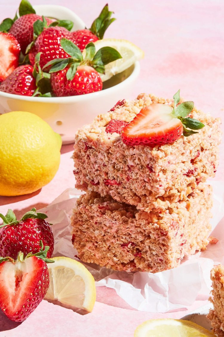 Strawberry+Lemon+Rice+Crispies+22.jpeg