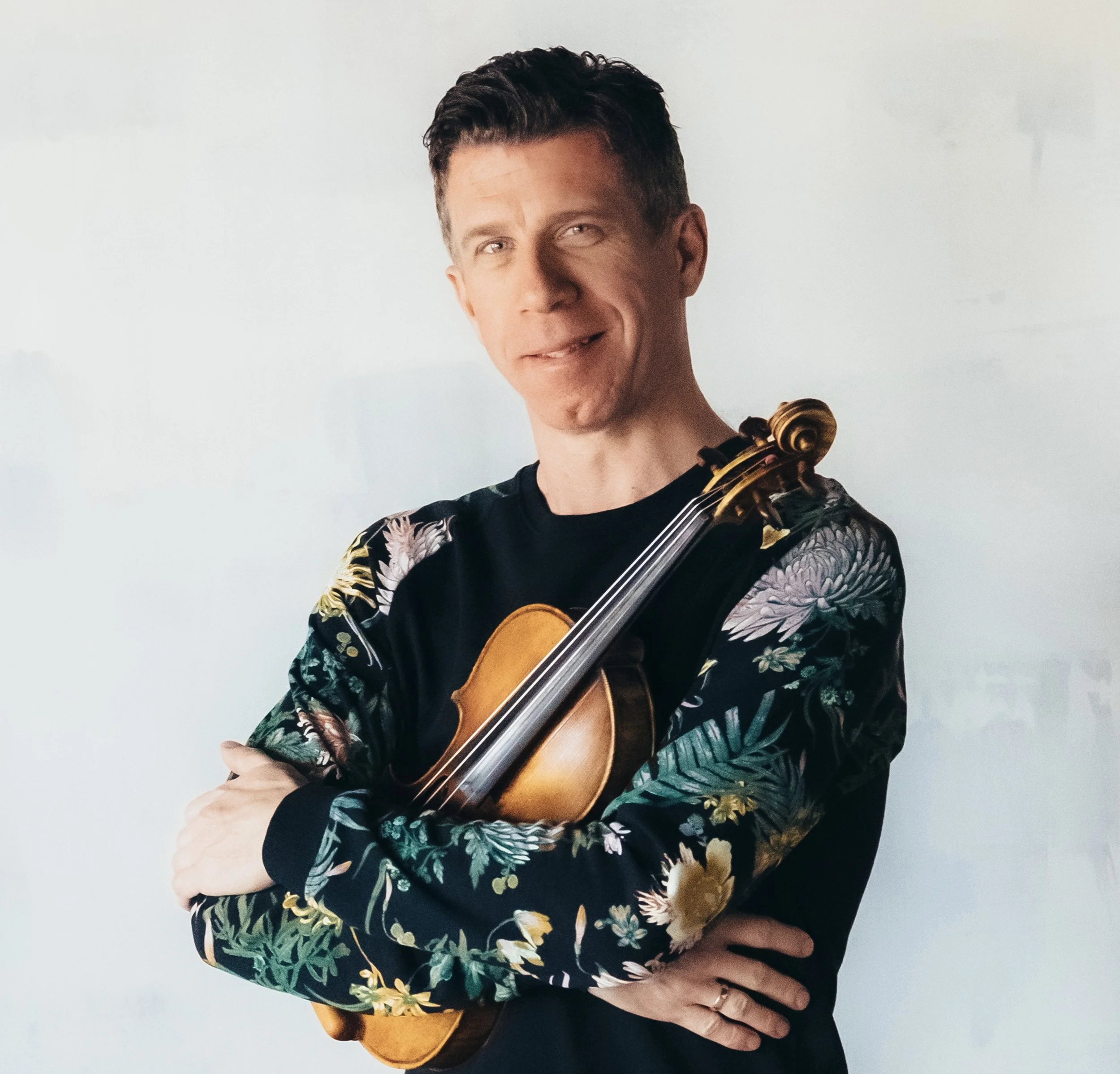 CONSORTIUM AURORA BOREALIS CONCERT: VIRTUOSO VIOLINIST JEREMY BELL PLAYS VIVALDI!