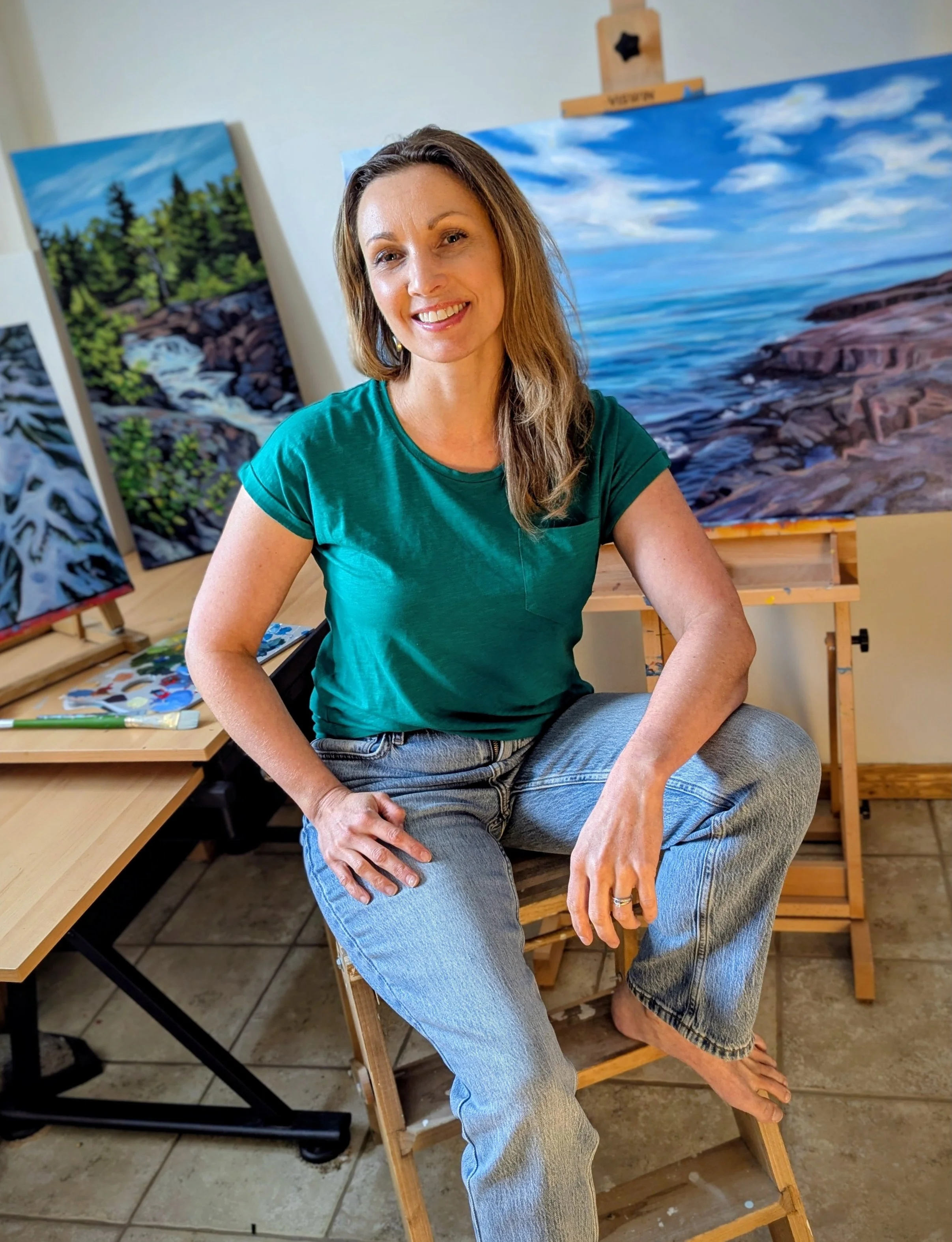 It&rsquo;s been said that the only constant in nature is that it&rsquo;s ever-changing, and that quality is precisely what draws artist Angela Wiebe @angelawiebe.art to landscape painting. 

&ldquo;Northwestern Ontario is full of vibrant colour, text