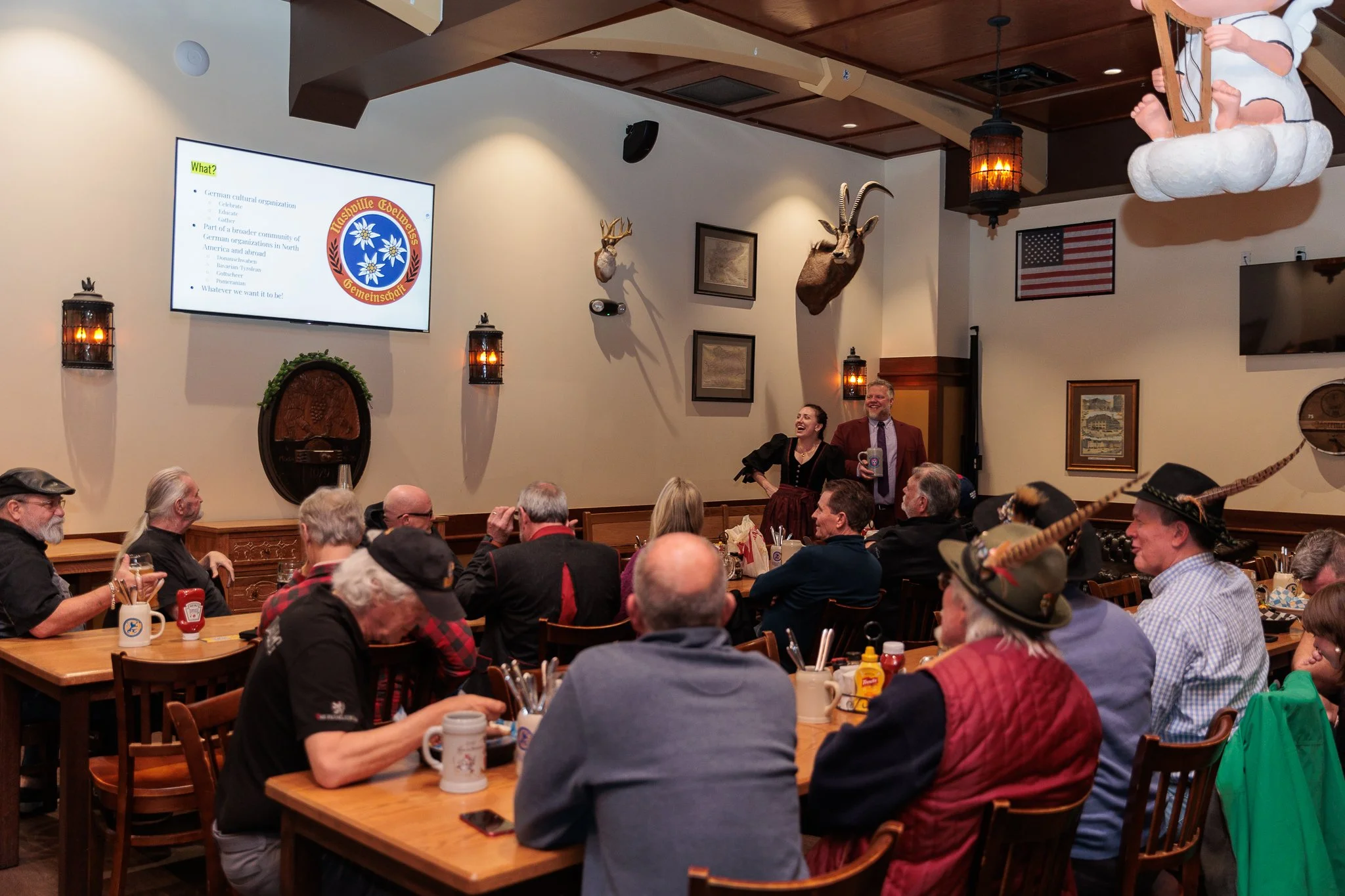 Our Quarterly Member meeting is in just one week! If you haven't already become a member- get to it! nashvillegerman.com

#nashvillegermanclub #nashvillegerman #germanclubnashville #germanclub #nashvillestufftodo #community #culturalgroup #germangrou