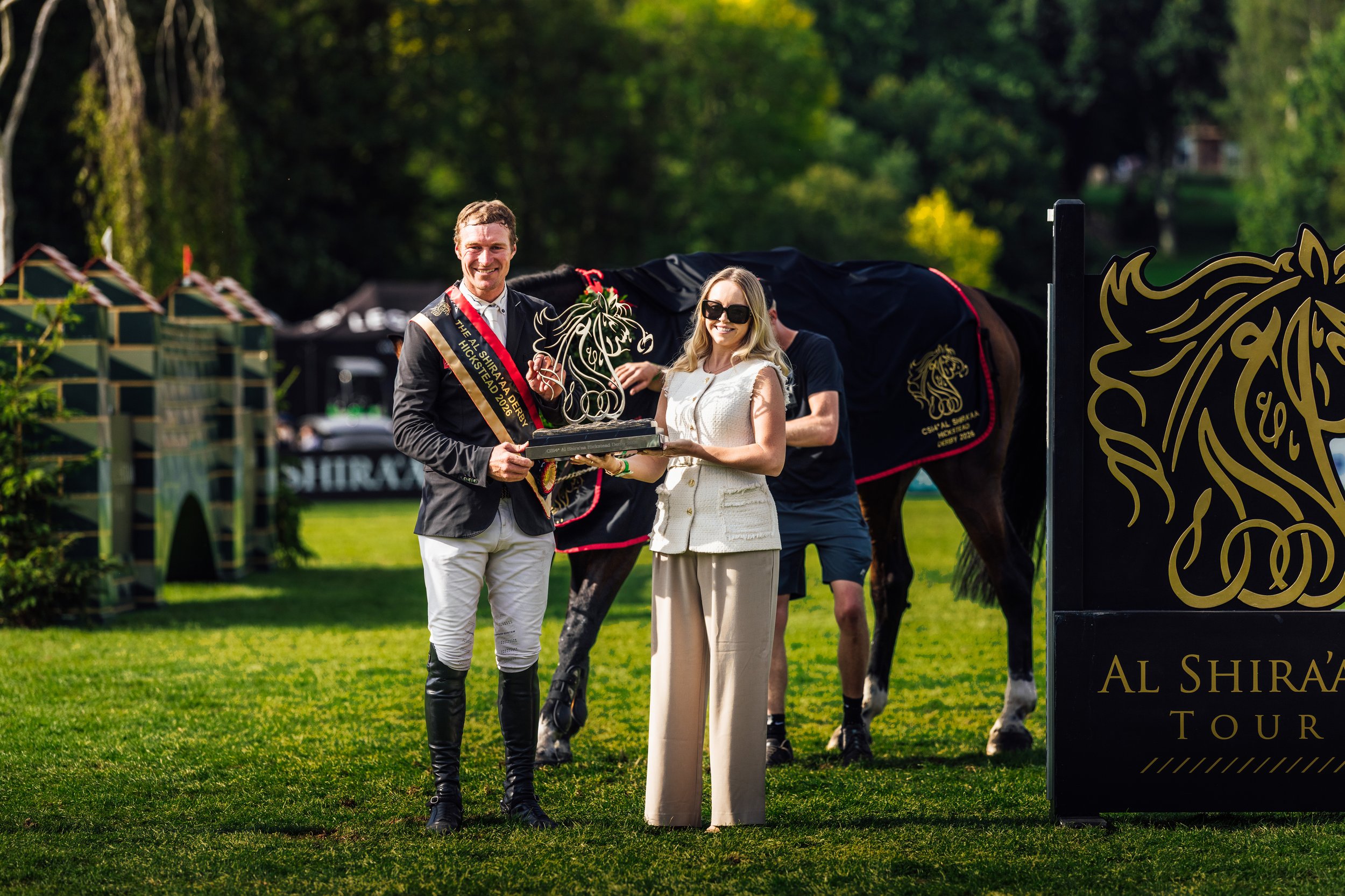 William Whitaker claims second Derby title after clash of former champions