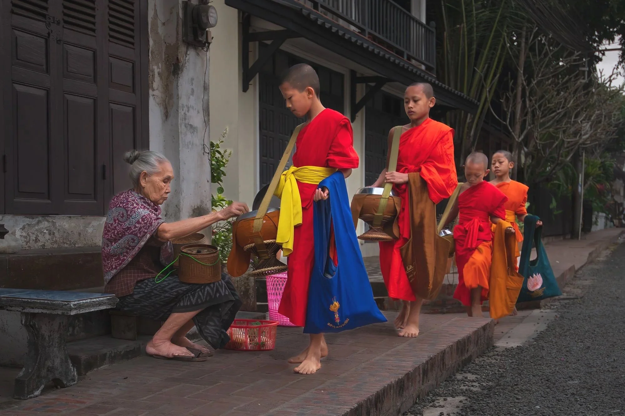 Early Morning Alms, Laos