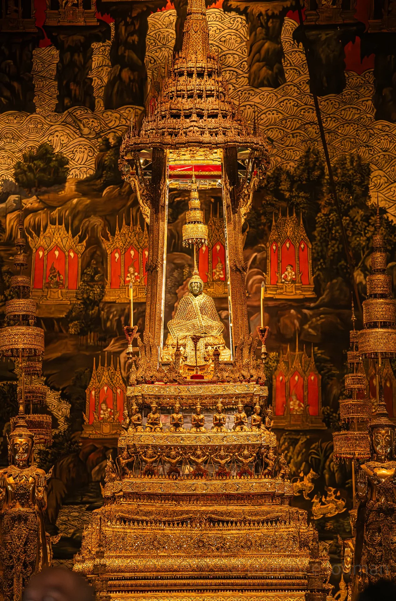 Green (Emerald) Buddha, Wat Phra Si Ratana Satsadaram-Thailand