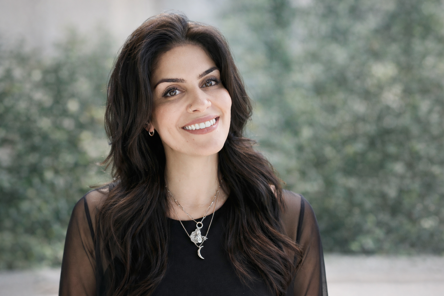 Naperville female therapist Sarah Abbas somatic therapy downtown conscious healing