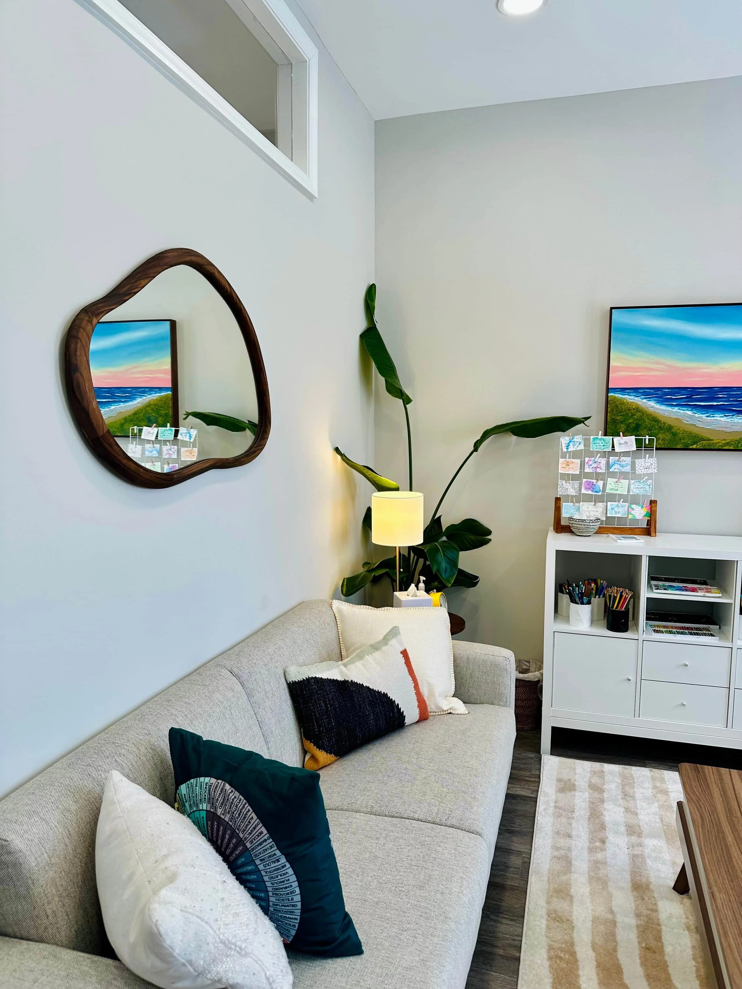 Picture of Alanna Betts Art Therapy & Counseling office in Herndon Virginia 