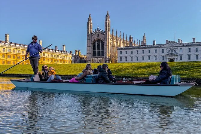 Cambridge + Punting Tour