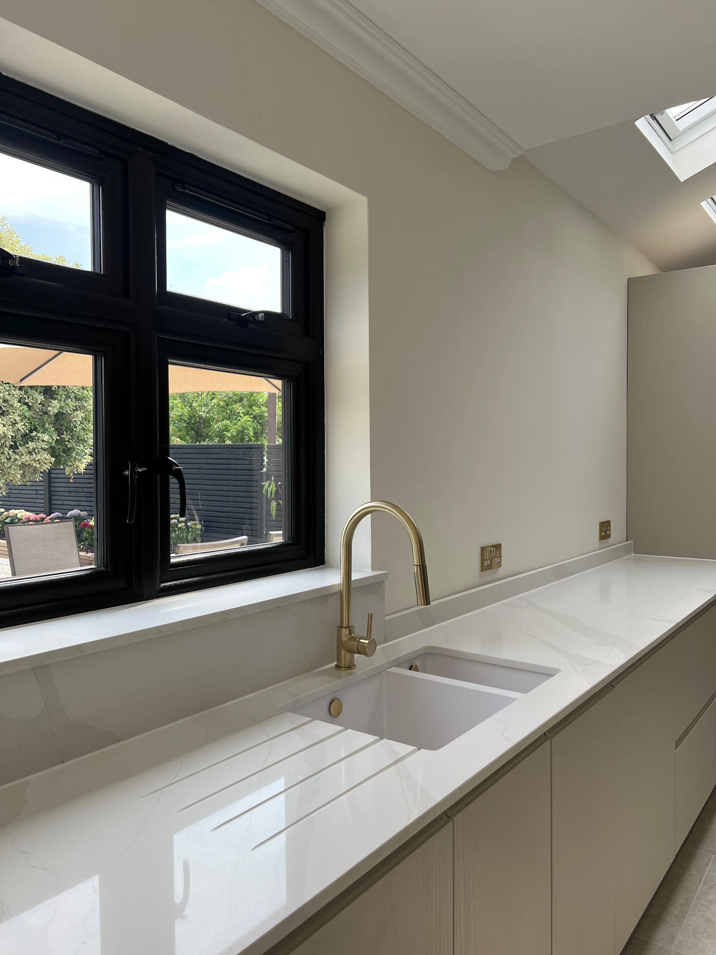 minimal-kitchen-design-london.JPG