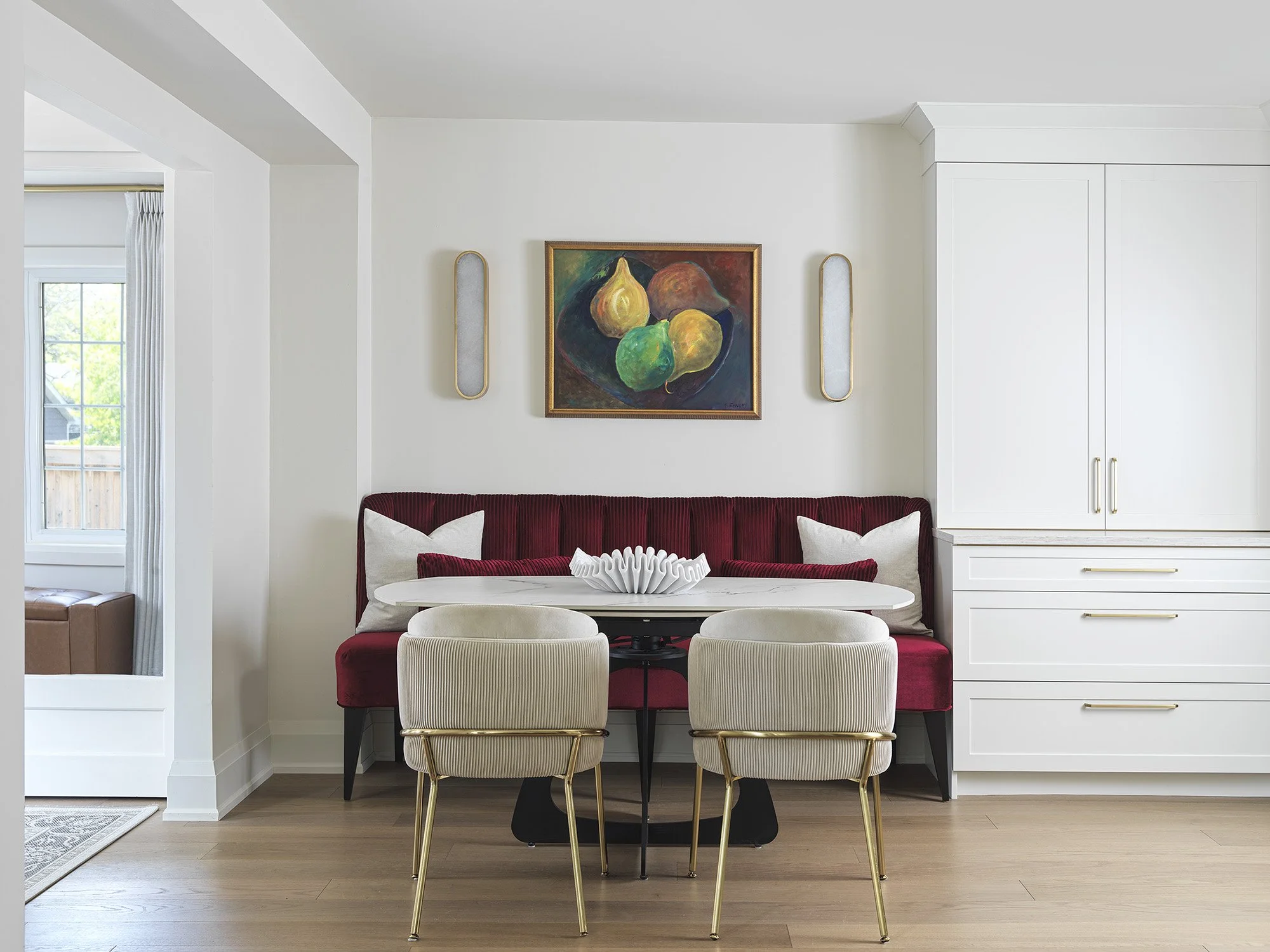 River Oaks Kitchen Reno - Custom Burgundy Banquette in eating area