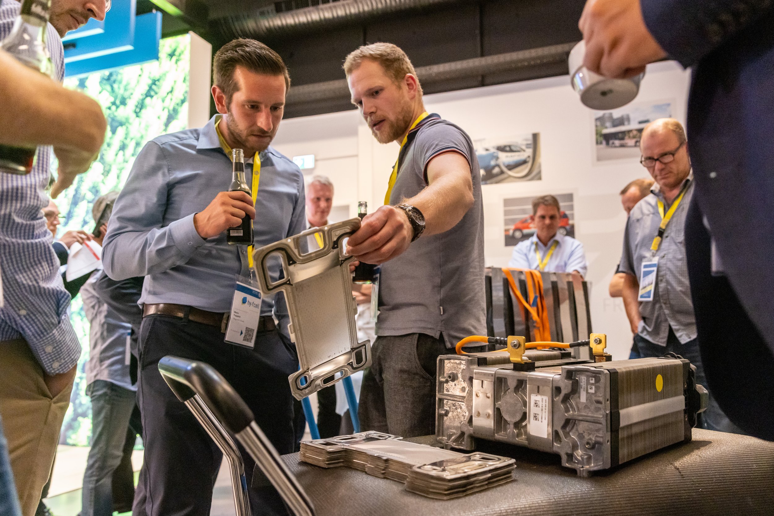 hy-fcell-technical tour048.jpg