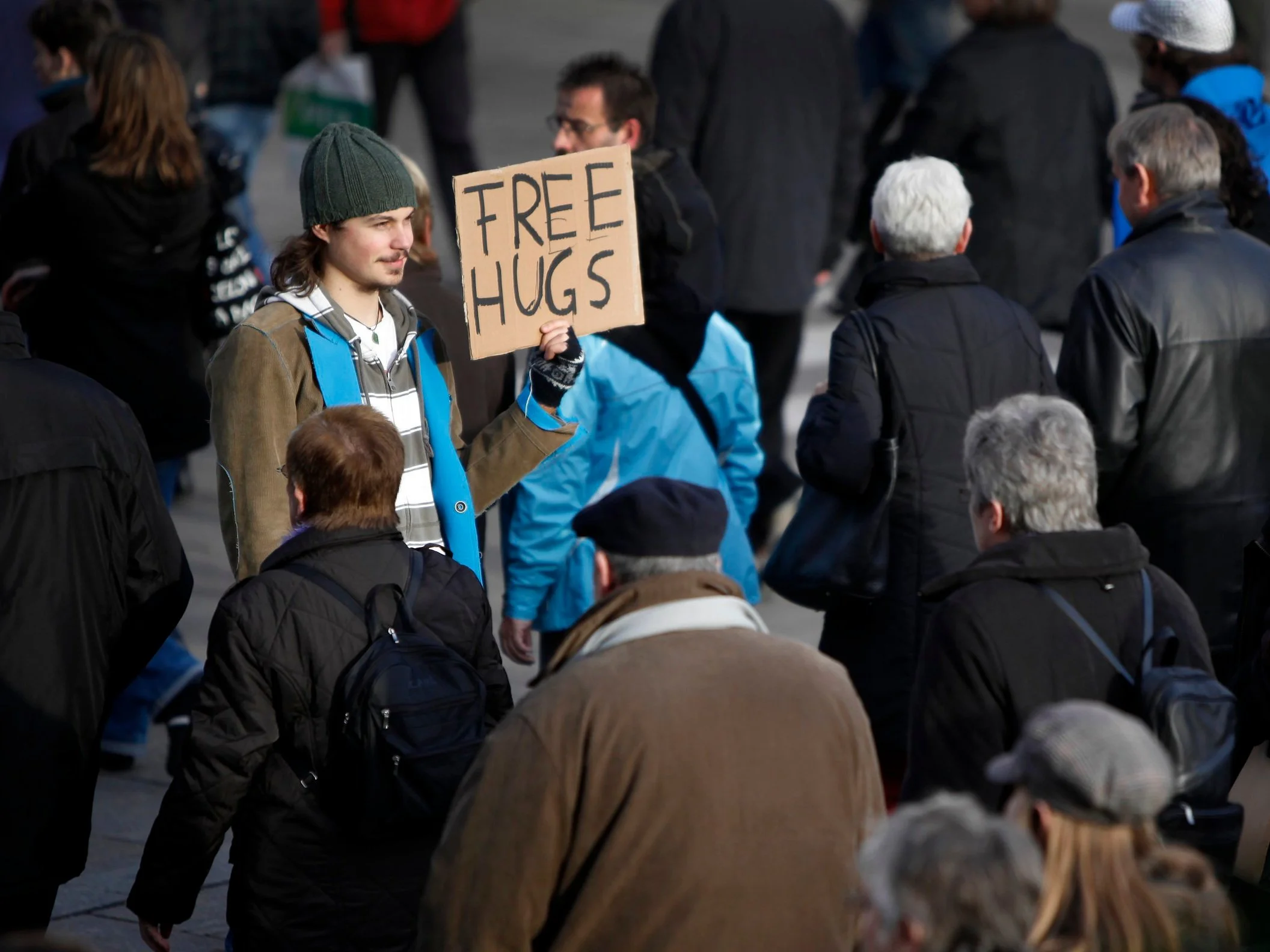 FreeHugs02.jpg
