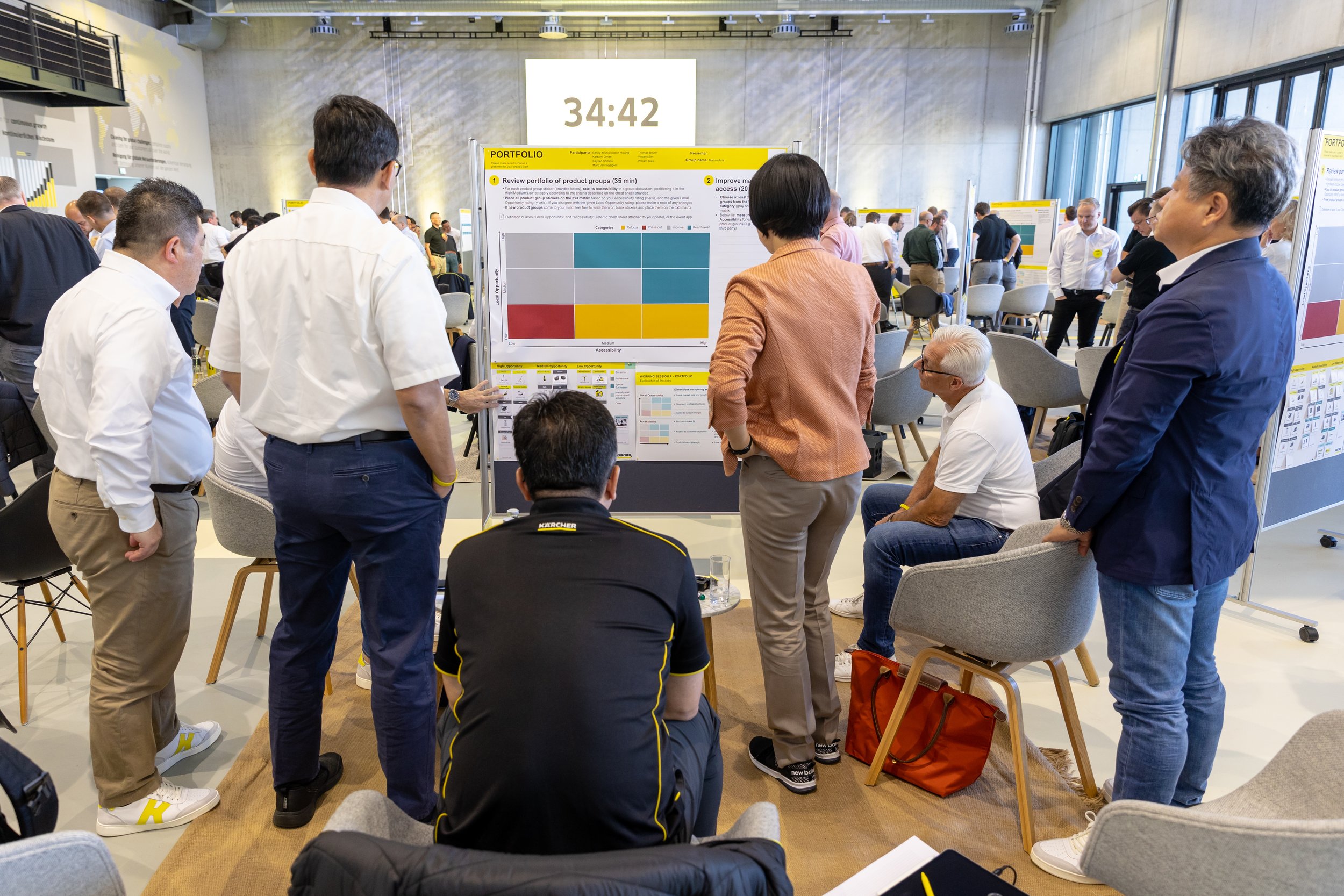 World_Meeting_Do049.jpg