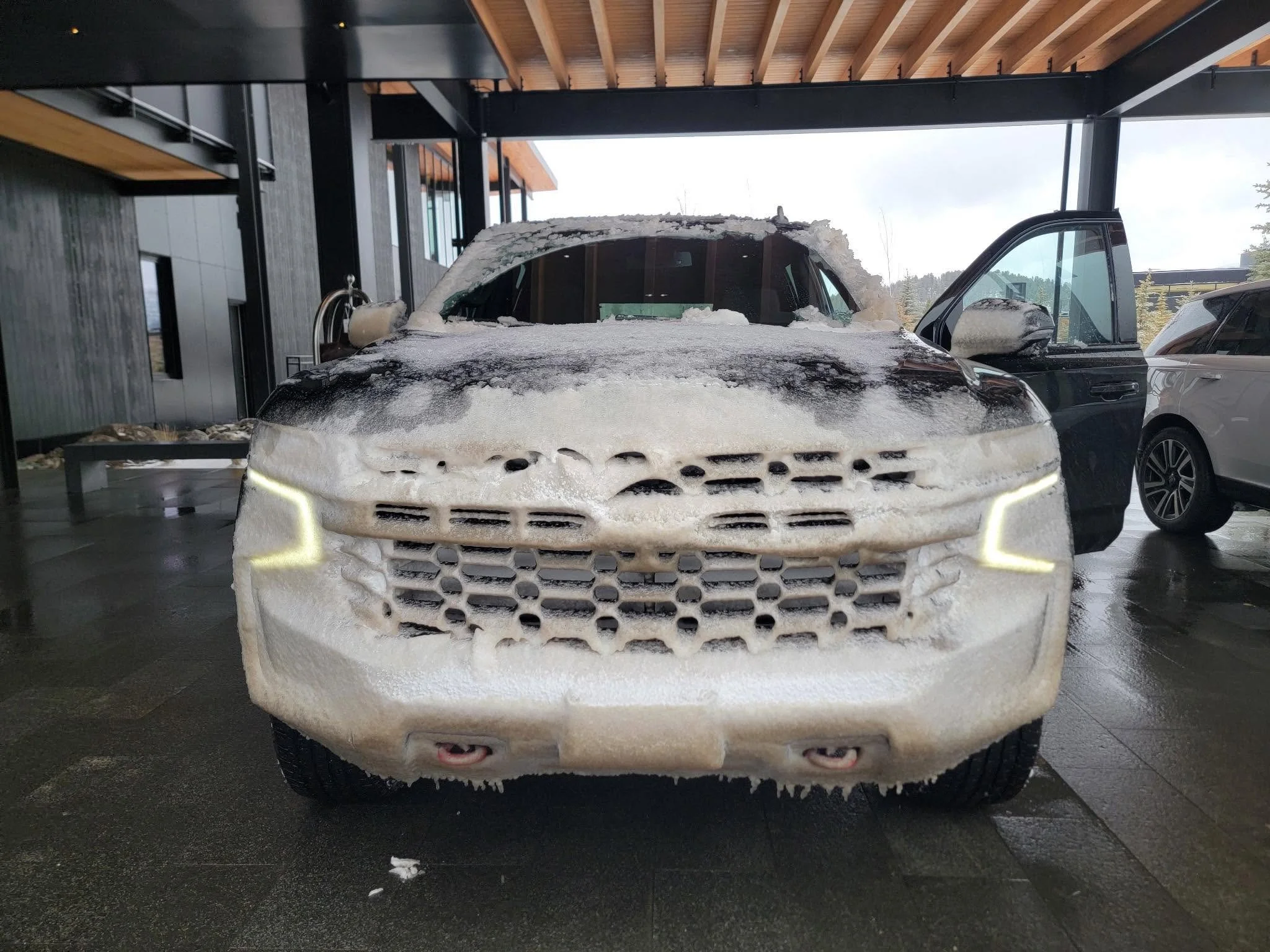 One of our Black XL SUVs after dropping off a passenger at One&Only after severe winter conditions from Bozeman Airport 12/19/25