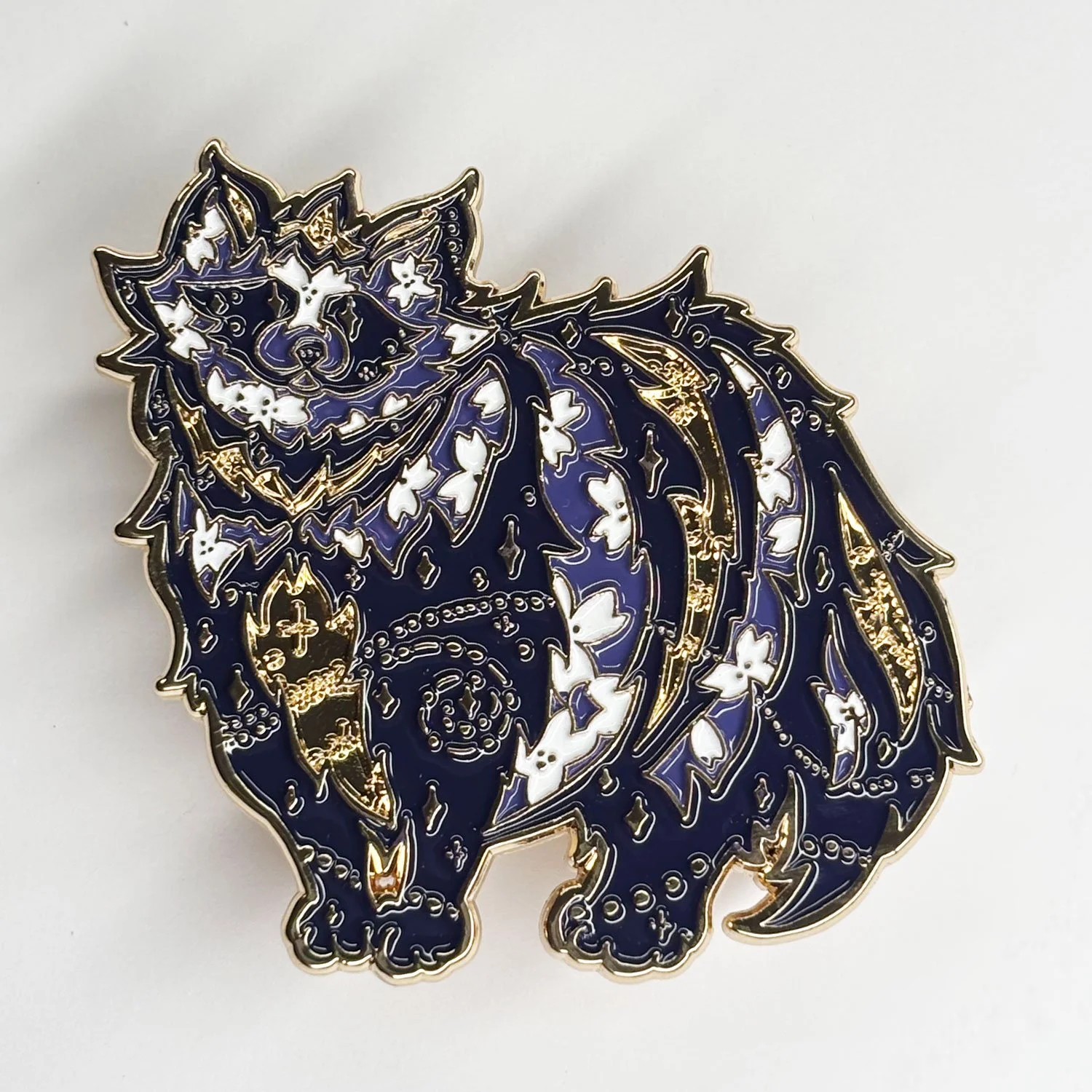 Folk Familiar - Tanuki - Enamel Pin