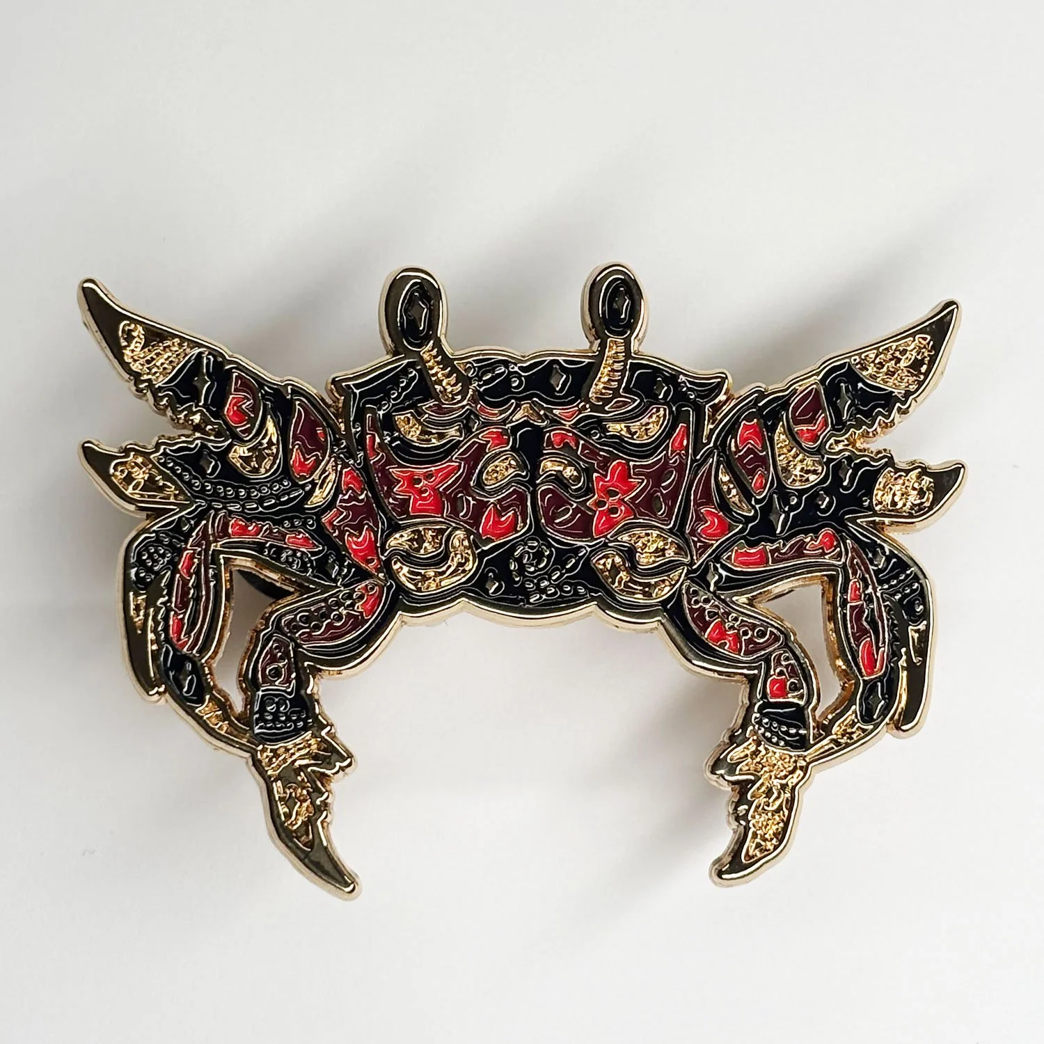 Folk Familiar - Crab - Enamel Pin
