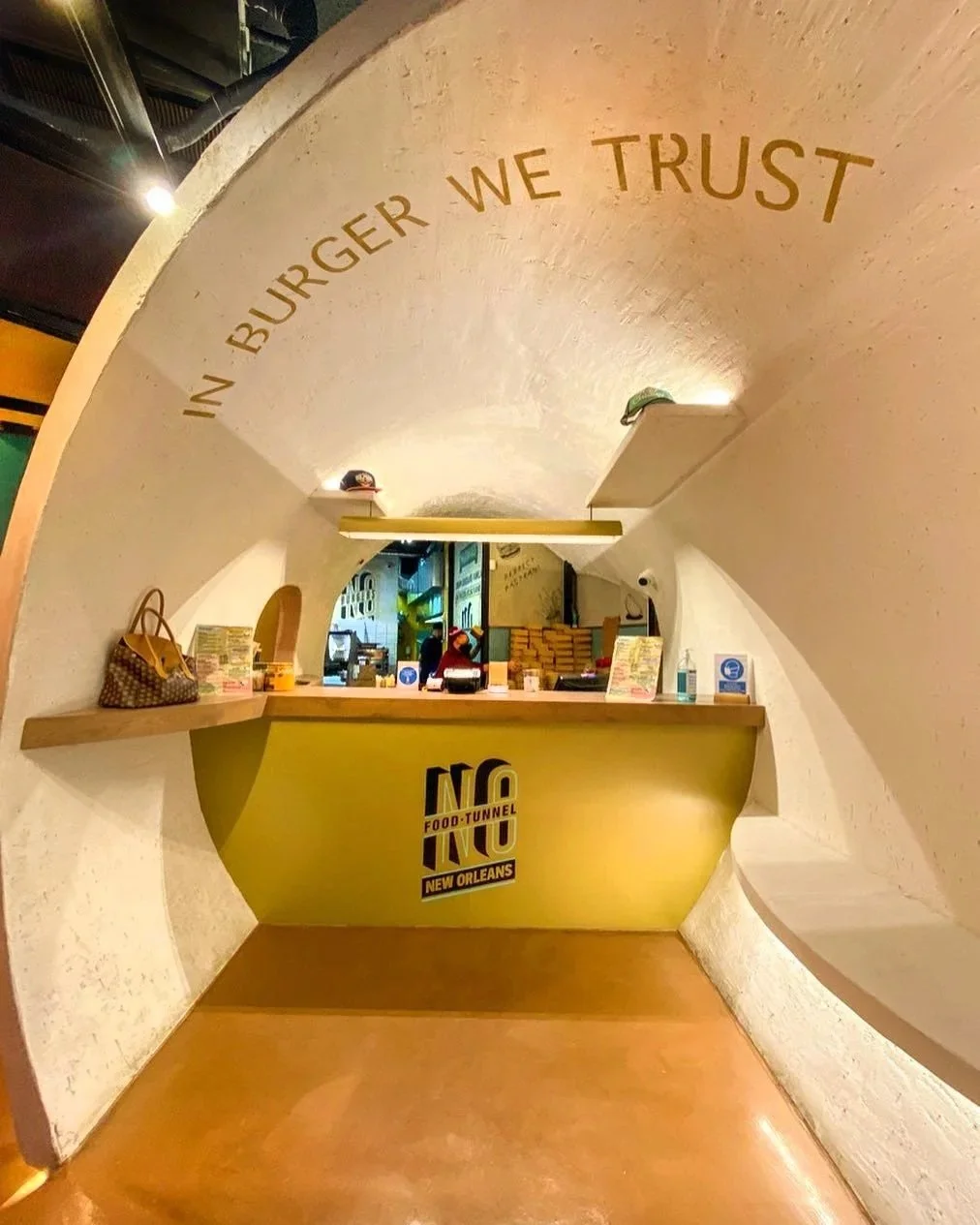 RESTAURANT IN MAROUSI