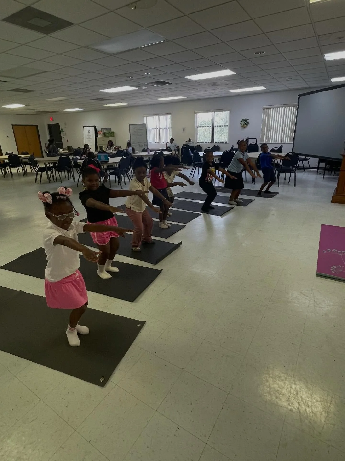 Finishing strong at Friendship! 💪🏾🌳
Today marked the final completion of our semester classes with this wonderful group. Watching them step onto their mats, support one another, and confidently demonstrate their yoga poses has been the ultimate hi