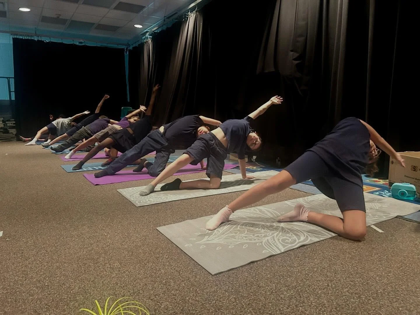 Building core strength and mental focus at Rawlings Elementary! 📈🧘🏽

A side plank takes serious balance and determination, but these mindful students made it look easy this week. 

From deep stretches to strong poses, they are putting in the work 