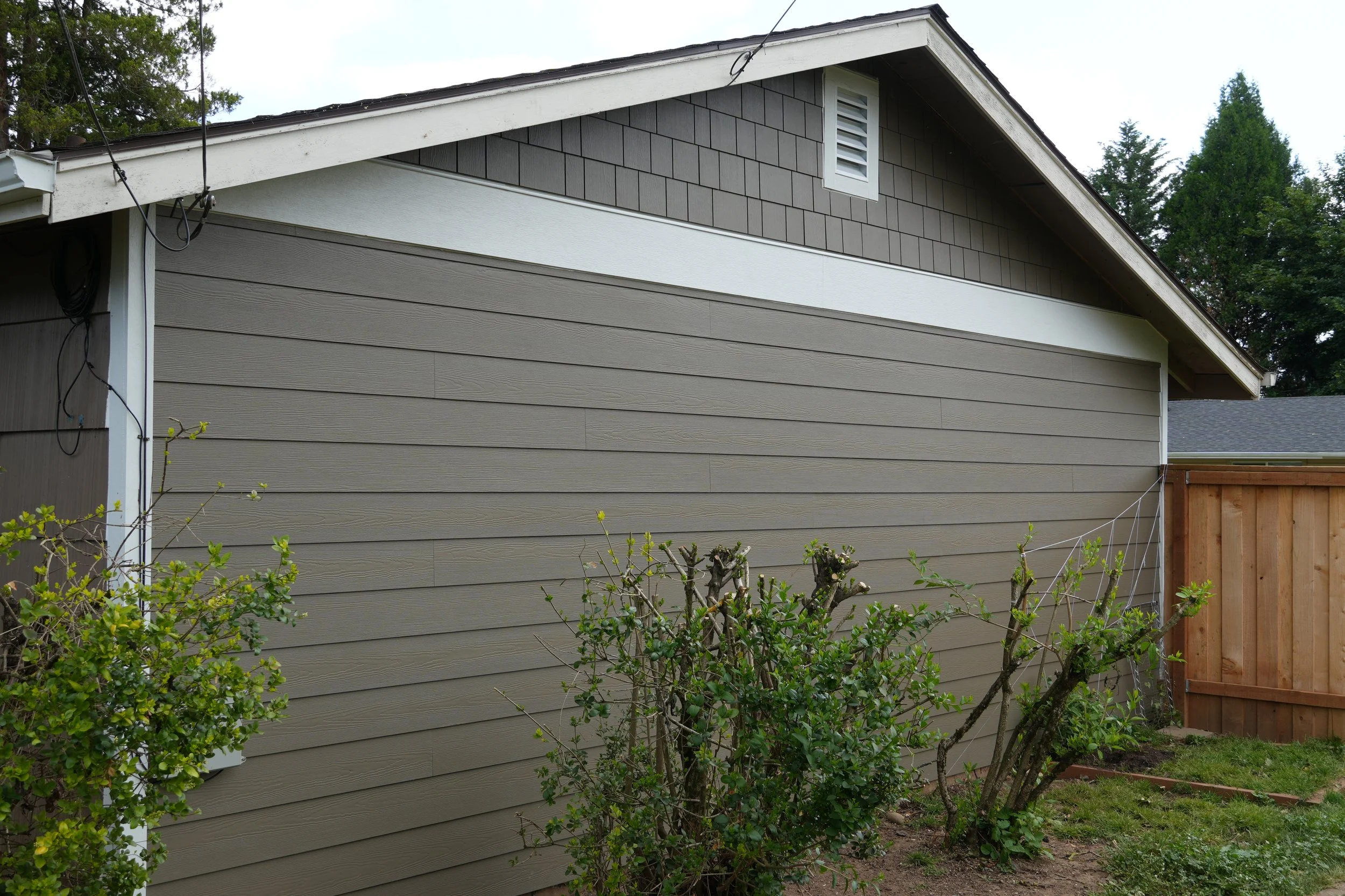theresa-frazee-siding-portland-oregon.JPG