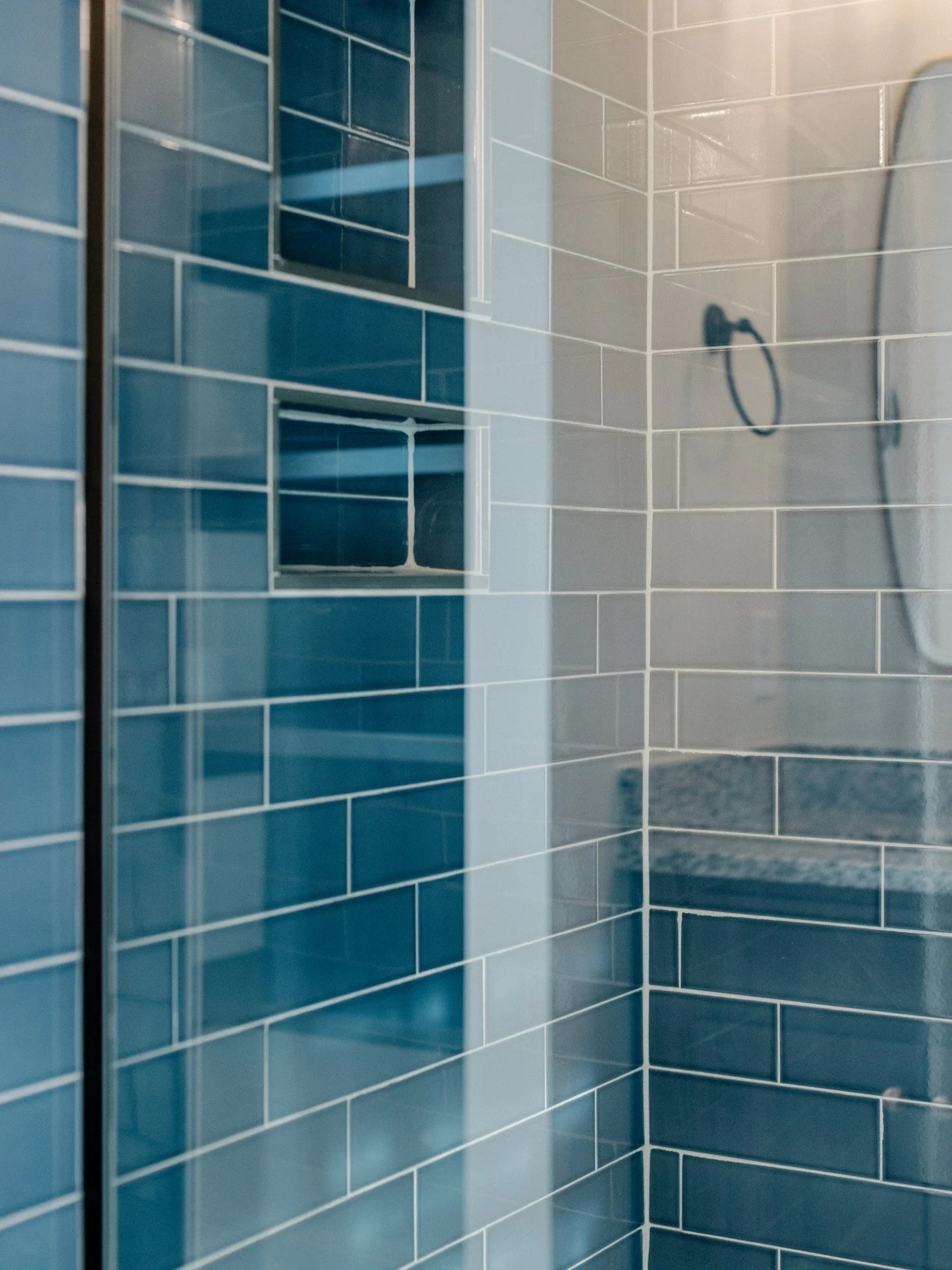 Okay, we admit it. We&rsquo;re kind of perfectionists. And we&rsquo;re proud to work with incredible vendor partners like @Decotilenc and @floridatile who care just as much about the details as we do. 😉

It&rsquo;s the careful tile alignment, the in