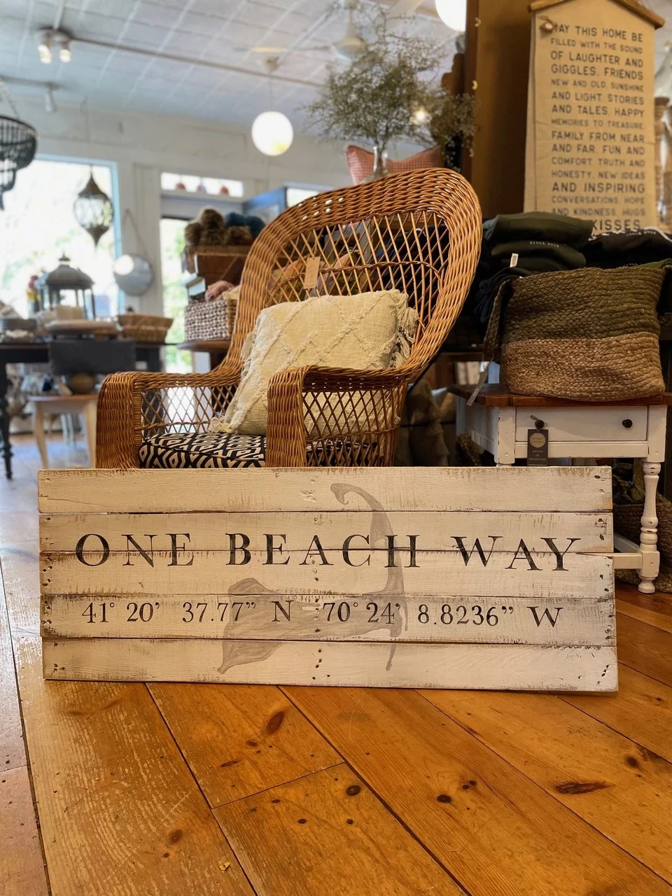 unique coastal decor
