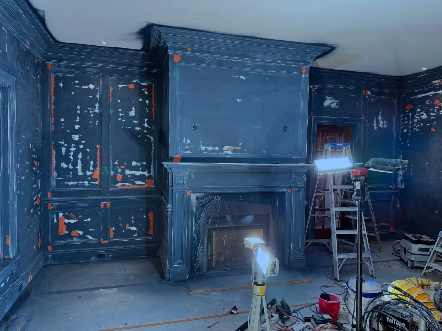 Ready for yet another primer!!

#penswickpainting
#homepainting #housepainting #bostoncontractor #moderncraftsmen #interiordesign #paintlife #bostonpainter #contractorsof insta #contractor #interiorpainting #residentialpainting #finepaintsofeurope