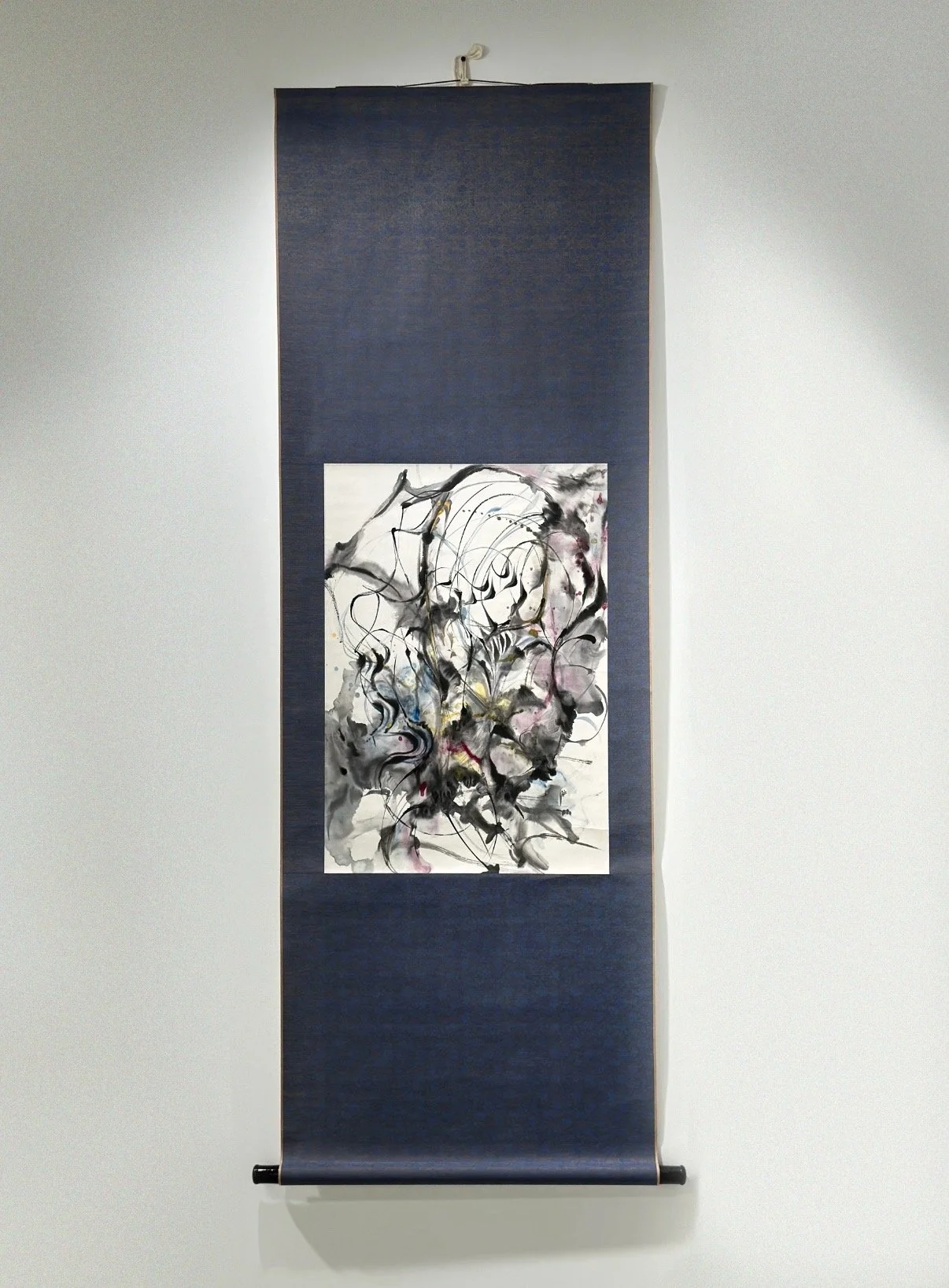 ON THE TILES
Chinese Ink
48cm*68cm