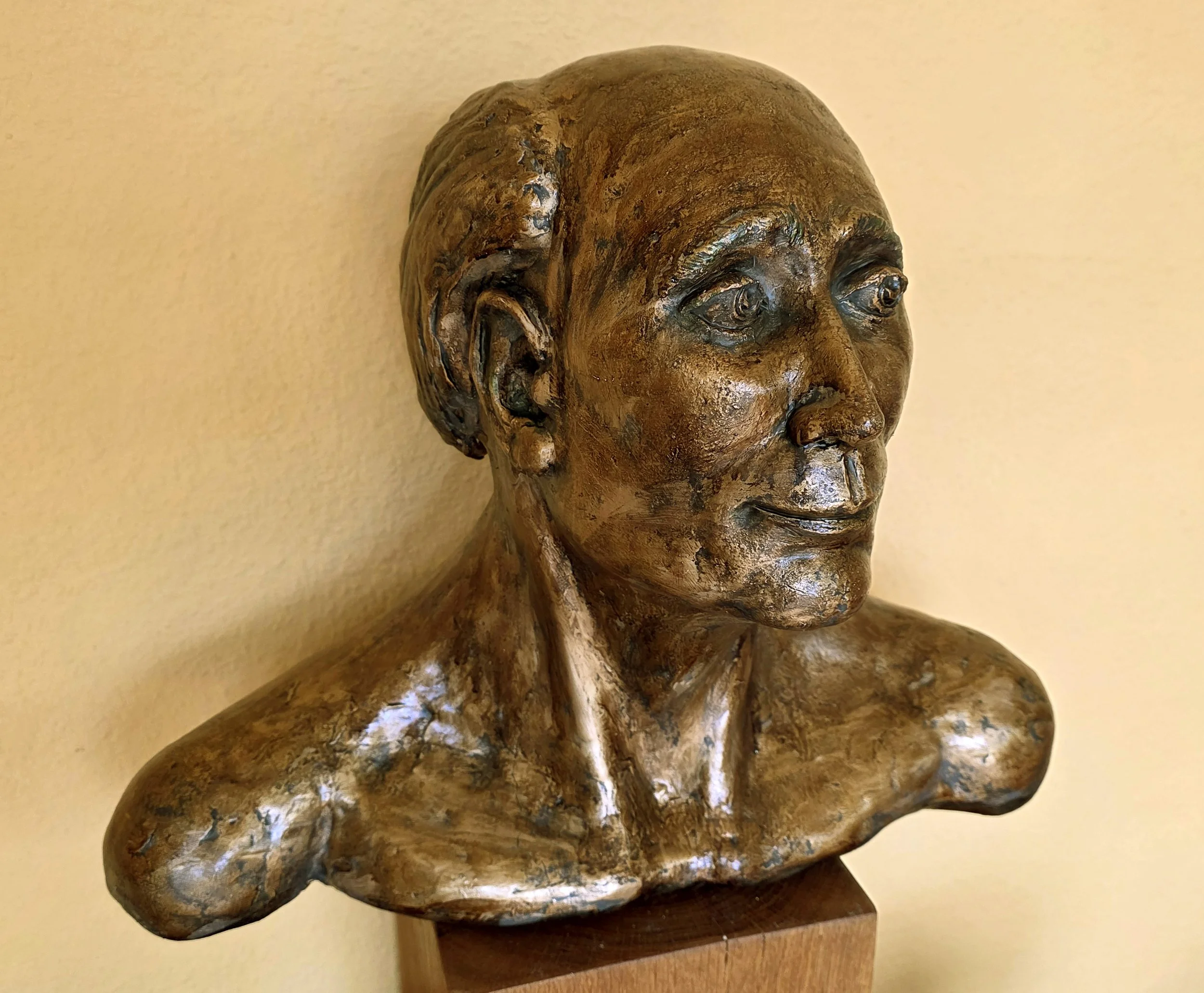 Ton, Bronzepatina, 37x47x27, 2026
