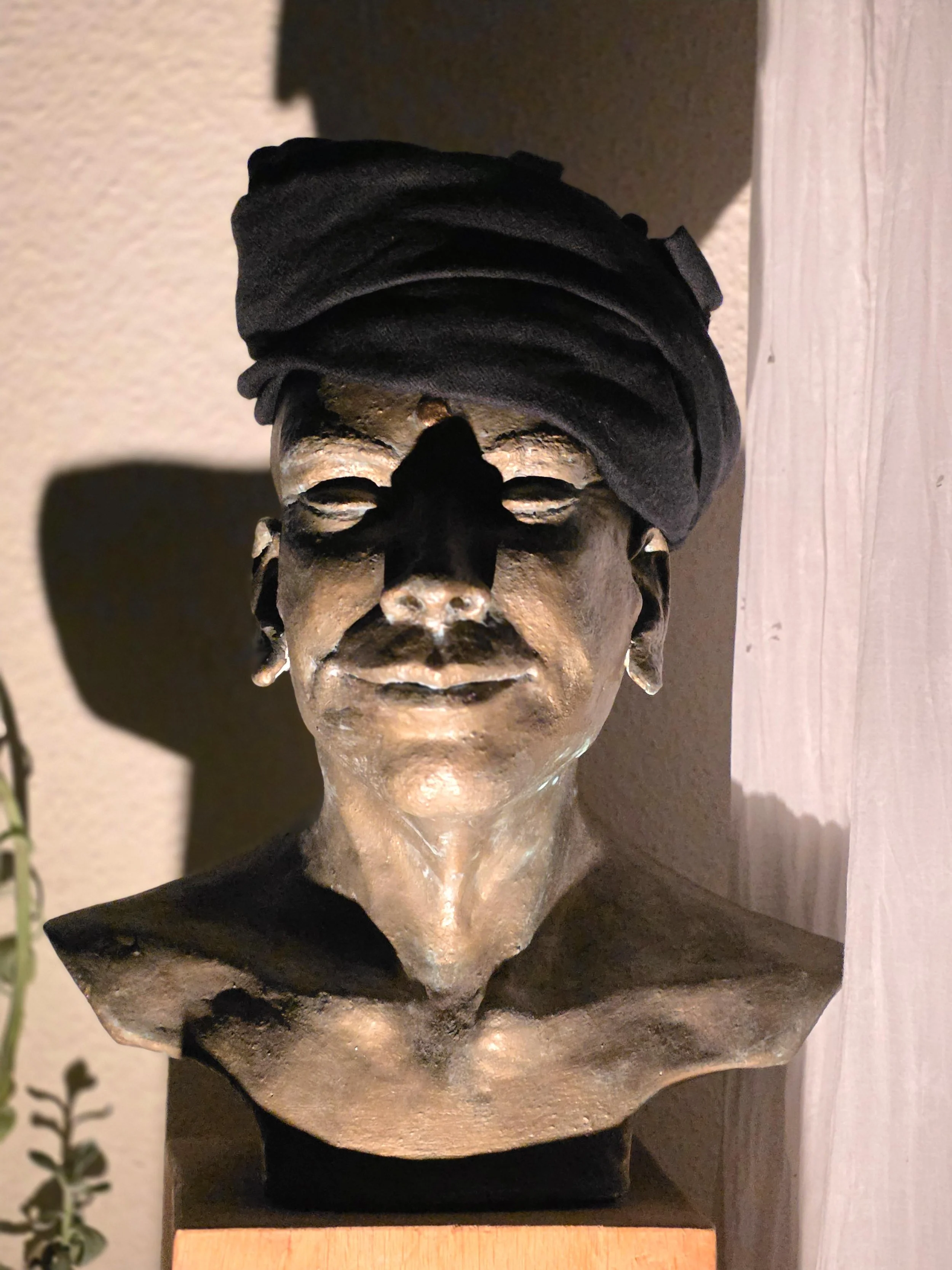 Little Buddha beleuchtet 3.jpg