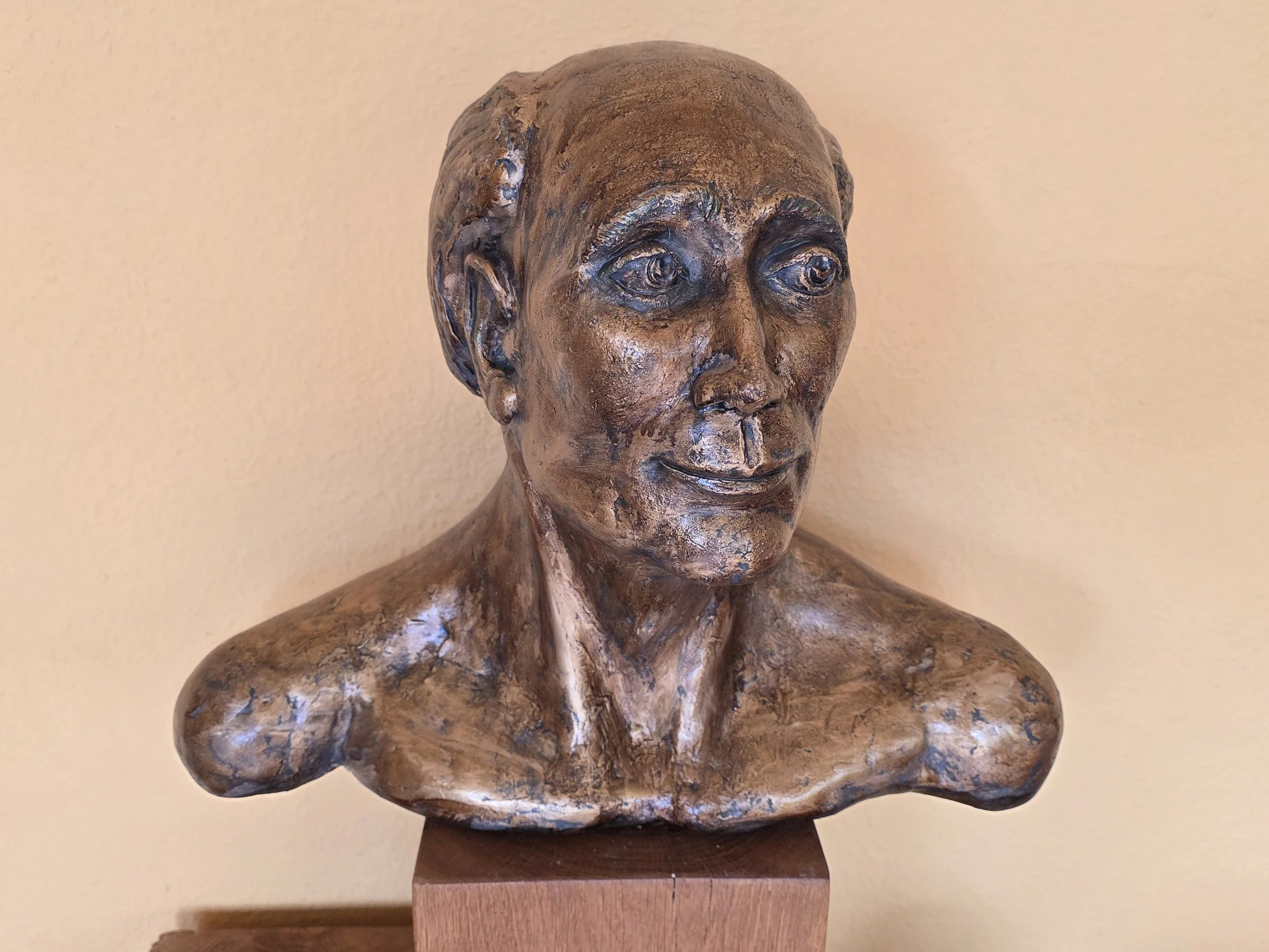 Niccolo da Uzzano, Ton, Bronzepatina, 37x47x27, 2026