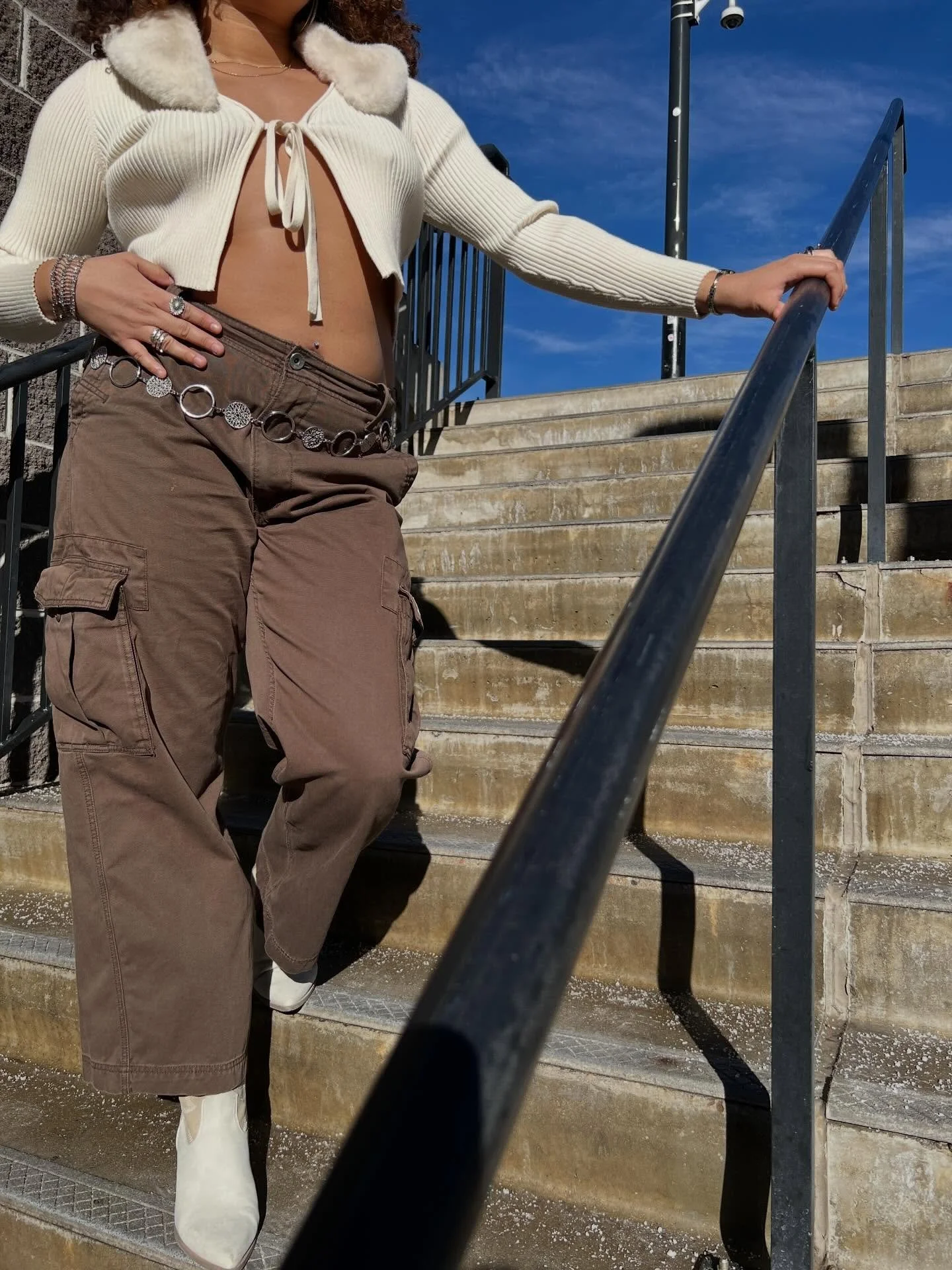 #ootd ✨

#thriftedfashion #sustainablefashion #personalstylist #thriftbundles