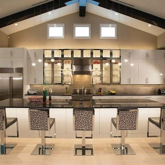Refined luxury meets functional design.
This Wood-Mode kitchen blends timeless craftsmanship with modern elegance &mdash; built to elevate everyday living.

🔨 Designed for those who expect the best.

#NotaBeneCabinetry #WoodModeCabinetry #LuxuryKitc