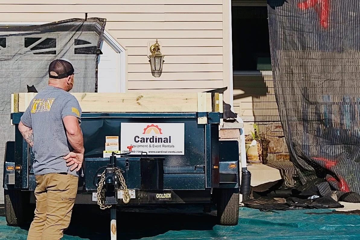 🔥❤️ Look at us, admiring @cardinalrentals beautiful trailer we rented! As you look into this week and all the projects you need to do &mdash; whether it be cleaning out your garage or helping a buddy move his pile o&rsquo; dirt &mdash; be sure to ch