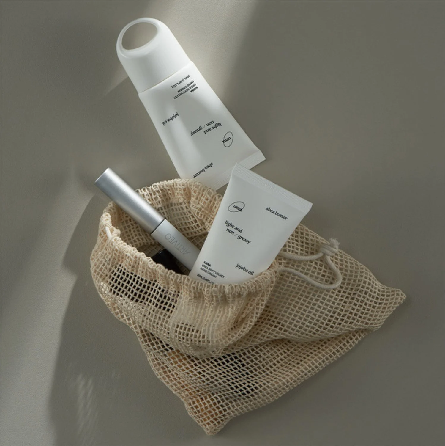 Kiera Urea Soft Velvet Handcream_04.jpg