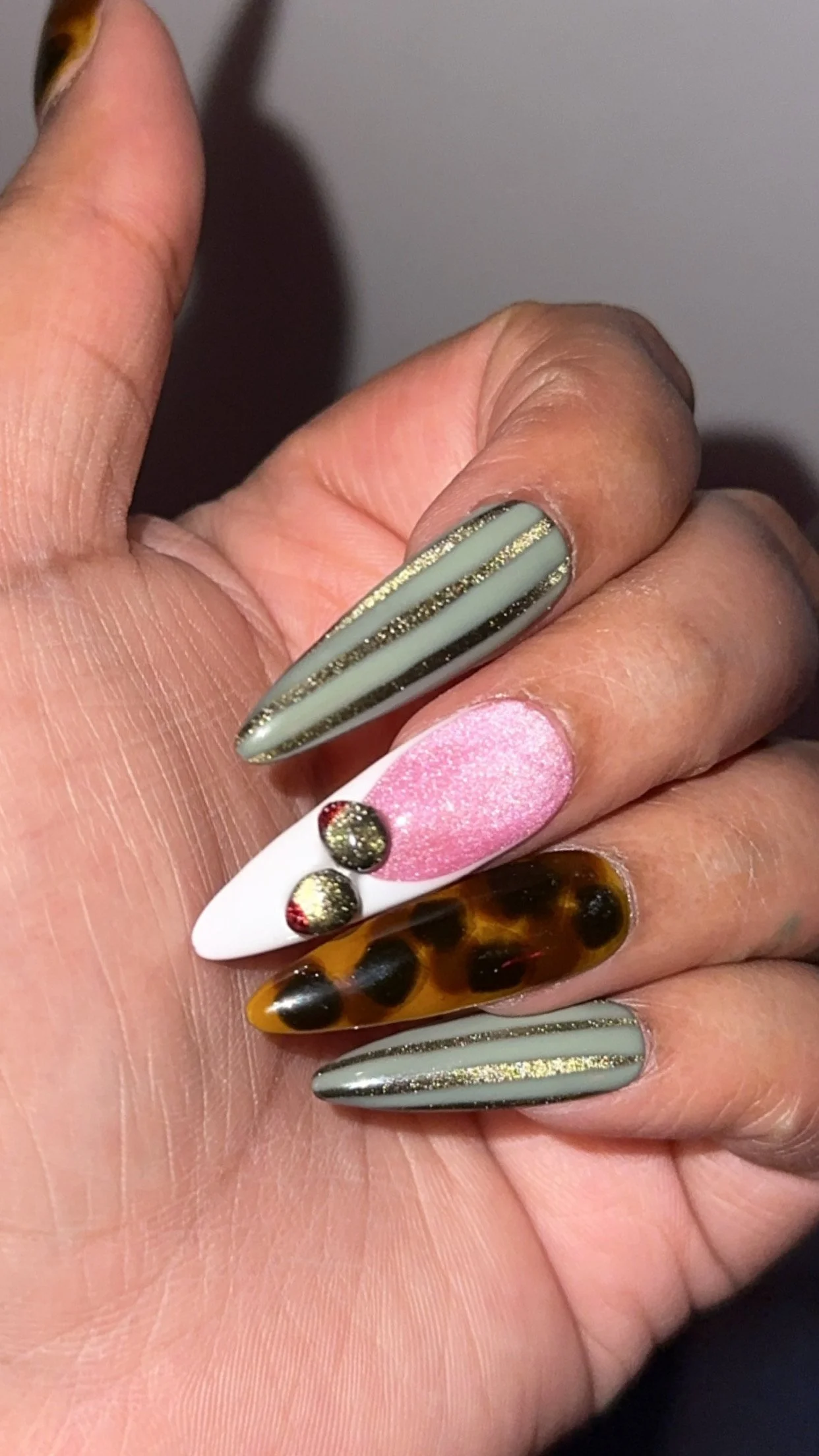 Olive Juice | Ready-to-Ship Nail Set