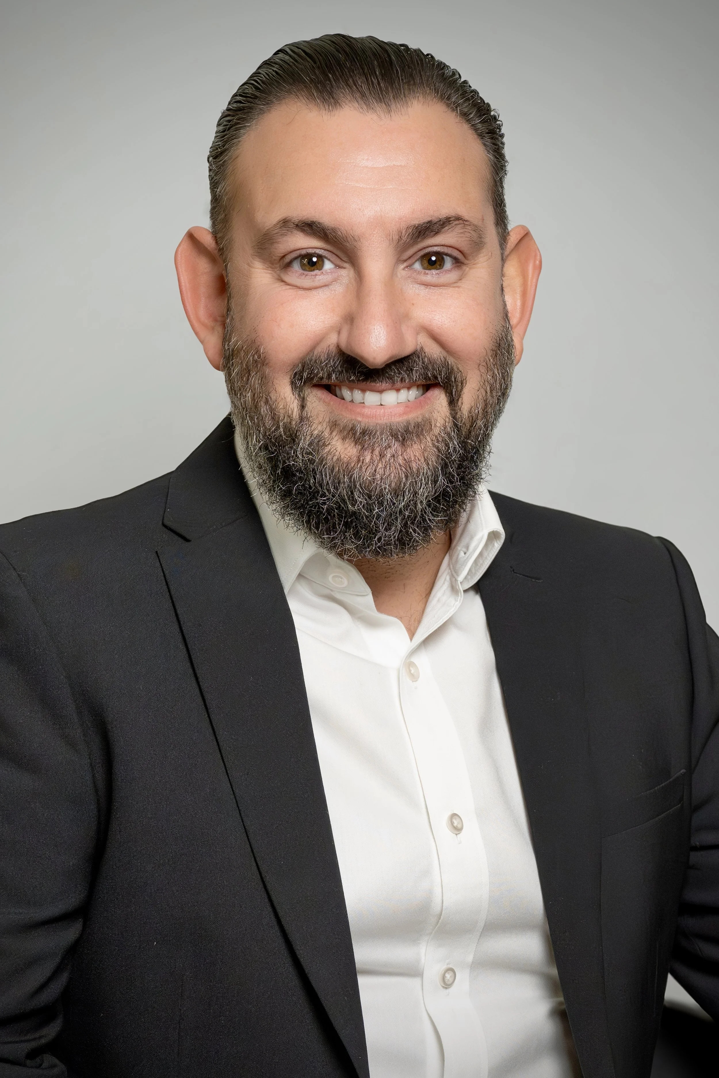 Corporate headshot photographer in Watford