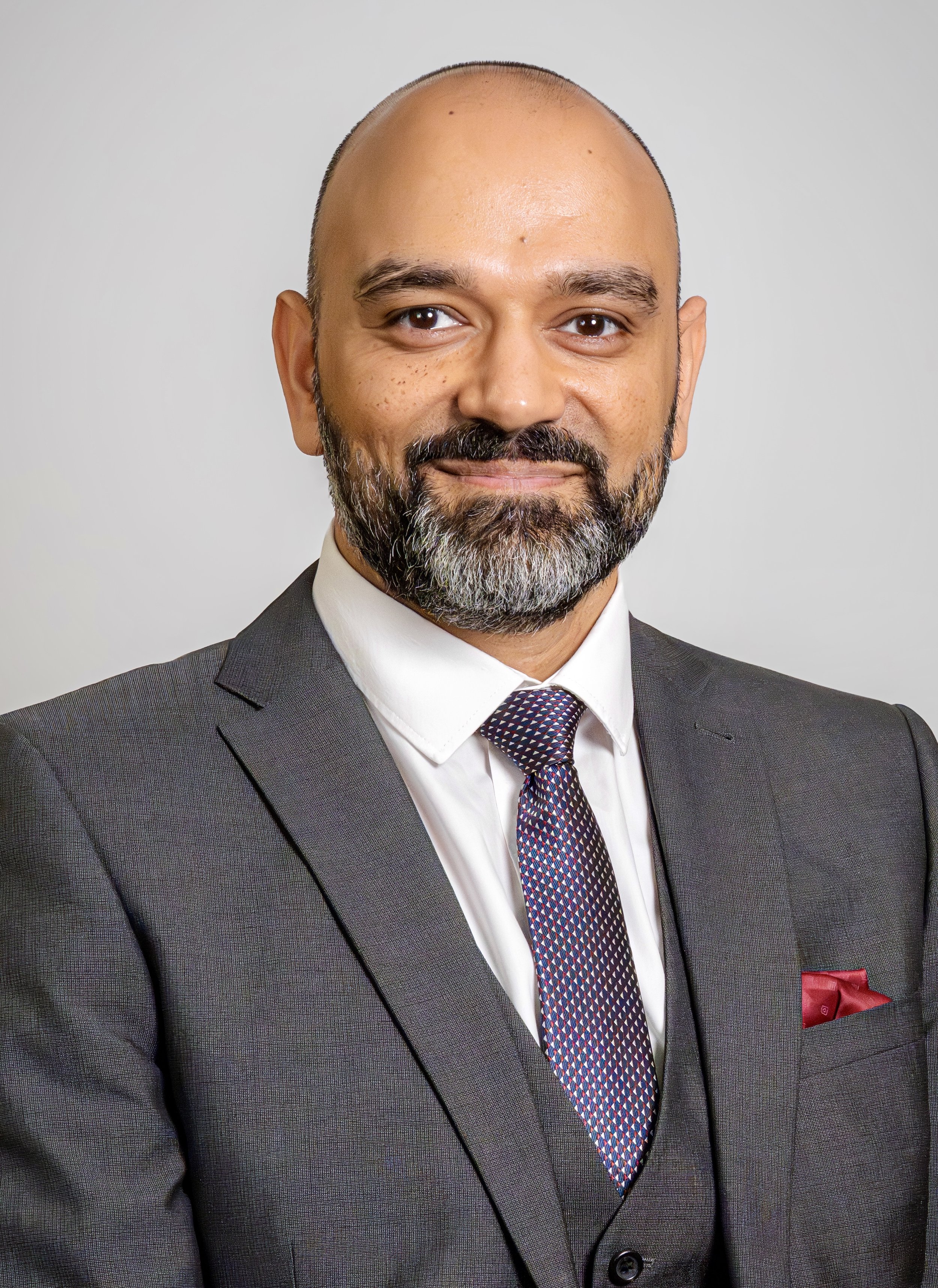 Corporate headshot photographer in Watford