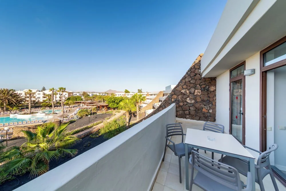 WhatsApp Image 2024-11-20 at 16.09.23_224cabd4.jpg