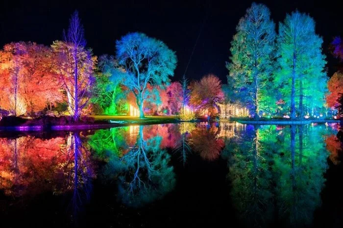 glow-reflected-in-seven-acres-lake-wisley.jpg