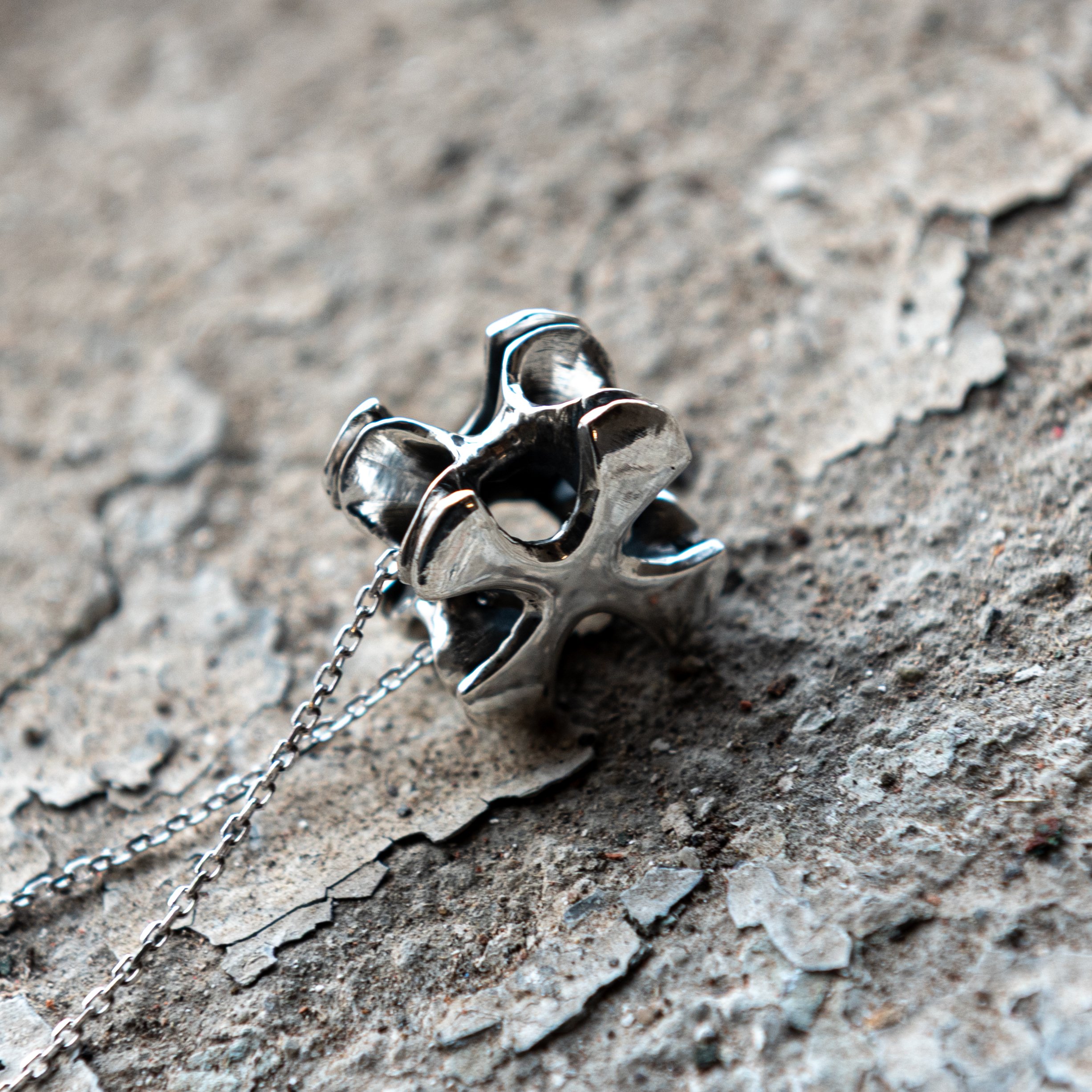 Lane Rope Pendant